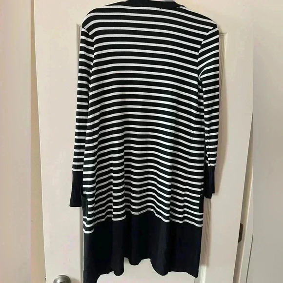 Workshop Black & White Striped Cardigan Women’s size Small - Picture 11 of 13